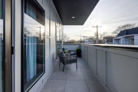 The Ireland - Rooftop Views, 9 Min To Broadway Villa Nashville Buitenkant foto