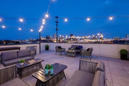 The Ireland - Rooftop Views, 9 Min To Broadway Villa Nashville Buitenkant foto