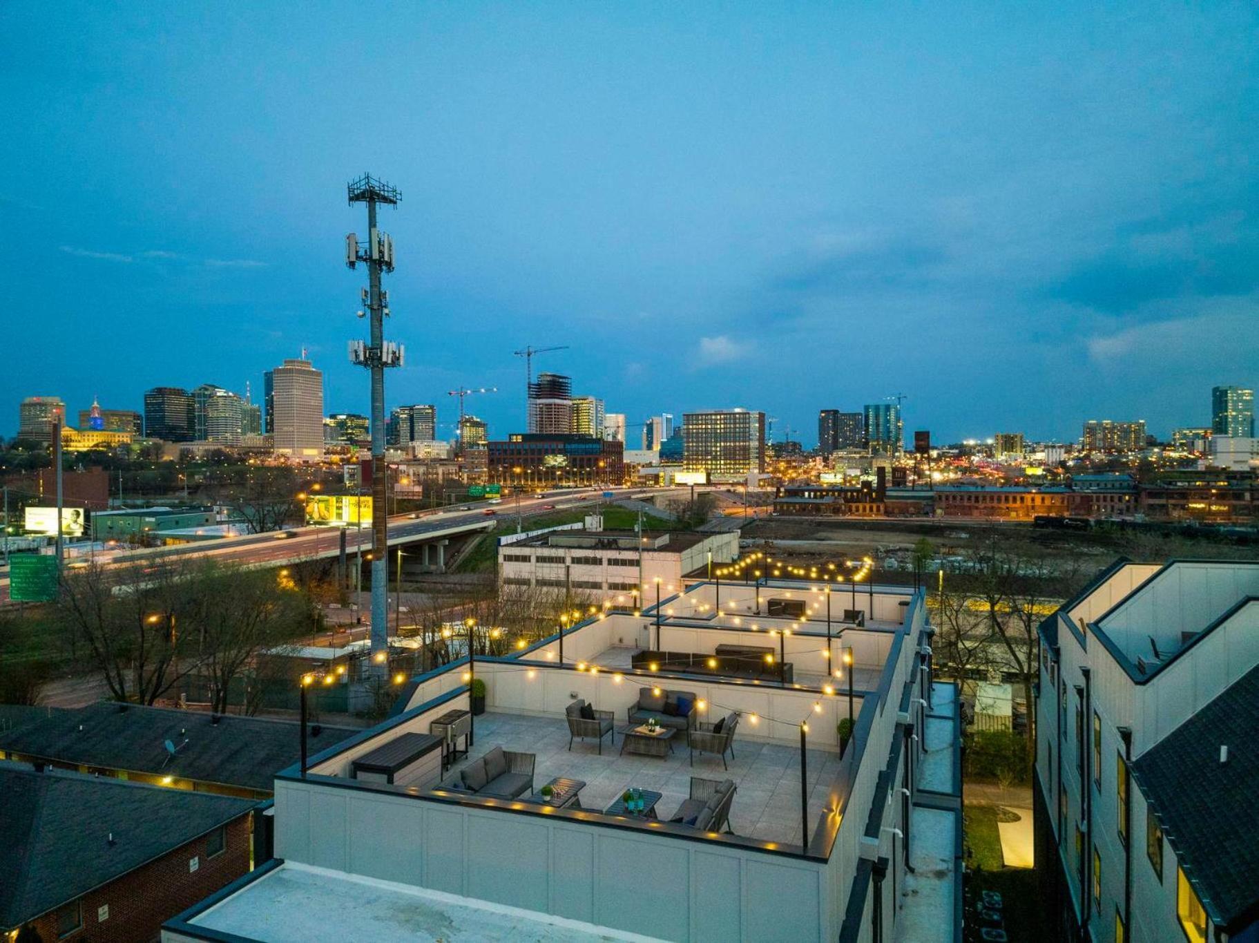 The Ireland - Rooftop Views, 9 Min To Broadway Villa Nashville Buitenkant foto